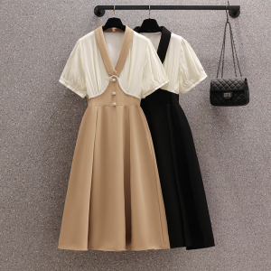 RM15073#大码女装2023夏季新款胖妹妹法式气质简约V领钉珠显瘦连衣裙