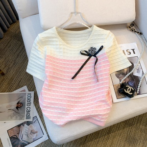 TR35529# 夏季新款设计感气质小众短袖T恤撞色冰丝针织女 服装批发女装服饰货源