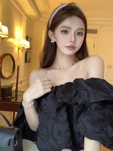 RM17511#法式一字领露肩上衣泡泡短袖荷叶边宽松高级感提花衬衫女夏