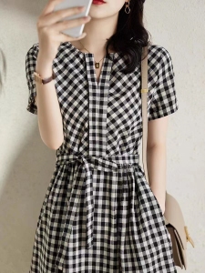 RY1721#黑白格子连衣裙女气质夏季2023新款胖mm大码韩版收腰显瘦v领长裙