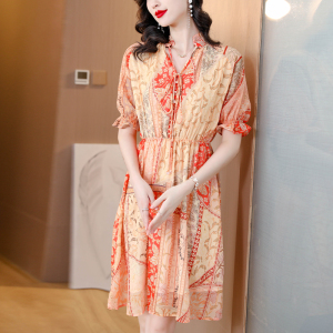 RM16868#高端精致法式收腰橙色碎花连衣裙子长款女夏季新款设计感小众