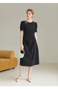 RM15358#法式赫本镂空圆领连衣裙女装2023夏季新款收褶收腰黑色长裙子