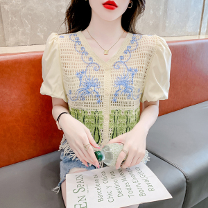 RM15931#文艺复古刺绣钩花镂空V领针织衫女夏季新款设计感小众泡泡袖上衣