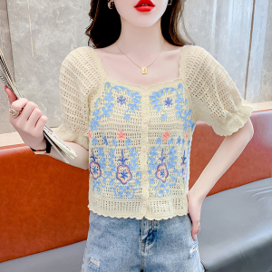 RM15932#名媛风刺绣钩花镂空方领短款针织衫女夏季新款设计感小众洋气上衣