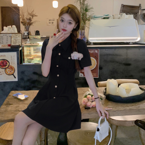 TR37130# 大码胖MM法式小众设计感褶皱收腰显瘦气质连衣裙高品质 服装批发女装批发服饰货源