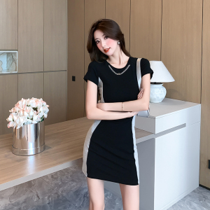 Round neck casual chain color matching slim fitting summer dress