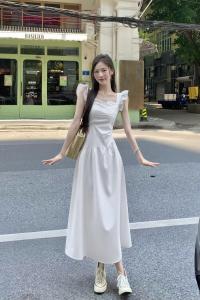 RM17322#小心机镂空白色连衣裙气质收腰显瘦飞飞袖长款约会初恋裙
