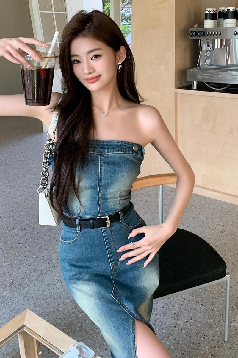 實拍2024夏裝新款一字肩抹胸裙牛仔連衣裙女性感辣妹包臀裙子