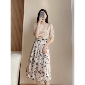 TR43276# 新款夏季轻熟风女装套装裙子港味御姐上衣半身裙高级感两件套 服装批发女装批发服饰货源