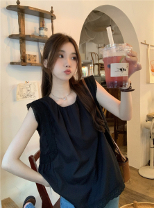 TR44311# 韩国夏季新款法式纯色圆领镂空花边无袖衬衫女上衣 服装批发女装批发服饰货源