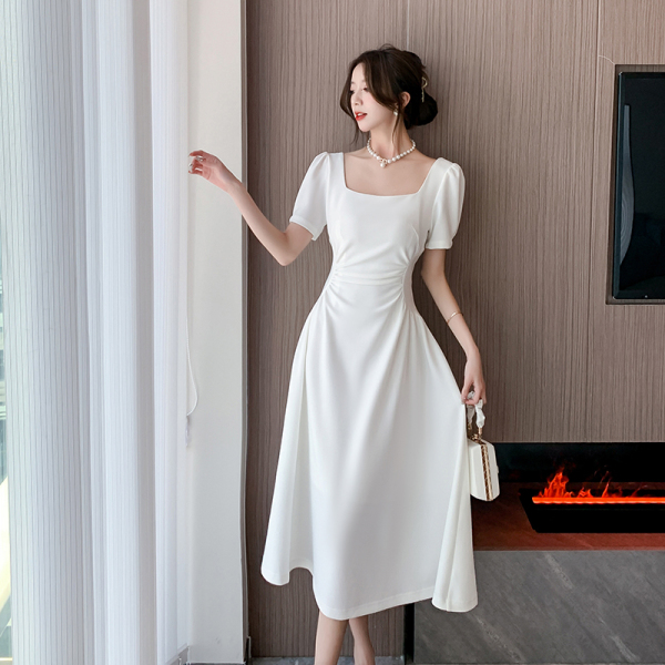 RM16298#白色连衣裙2023夏新款方领收腰显瘦气质女神范领证小白裙