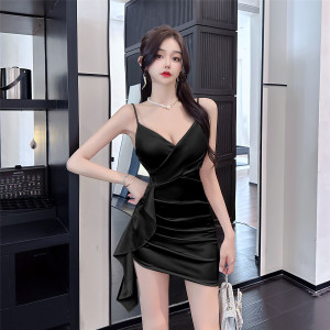 Irregular tassel stitching tight buttock wrap dress strap