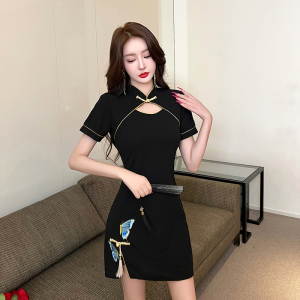Slim and Sexy Wrapped Hip Modified Qipao Skirt