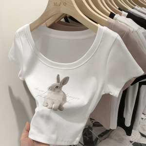 RM16754#兔子印花T恤女修身夏季设计感小众低圆领露锁骨短款正肩上衣