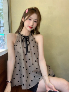 TR37399# ~法式设计感挂脖吊带上衣无袖小个子气质娃娃短裙 服装批发女装批发服饰货源