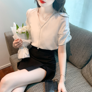 TR37394# V领项链T恤女泡泡袖洋气小衫夏季新款韩修身版短袖T恤 服装批发女装批发服饰货源