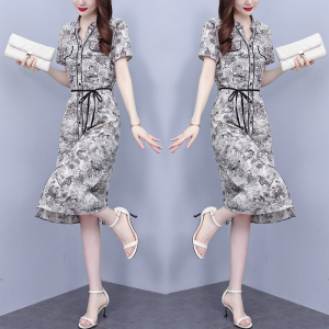 RM16571#时尚宽松遮肉显瘦收腰连衣裙
