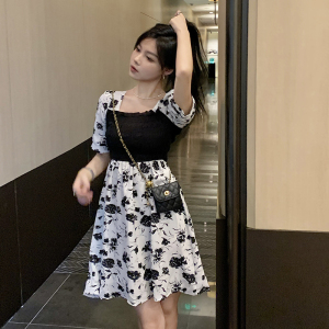 TR45405# 夏季S-4XL大码女装法式花边方领玫瑰印花短款连衣裙 服装批发女装批发服饰货源