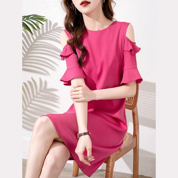RM18216#夏季时尚露肩圆领连衣裙法式复古红色荷叶袖显瘦中长款裙子