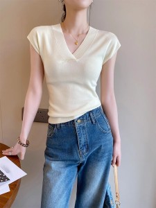 RM16782#米白色V领短袖针织衫女夏季2023新款修身显瘦时尚洋气上衣