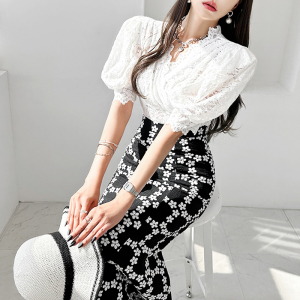 V-neck lace top with waistband and buttocks， fishtail skirt fashion set