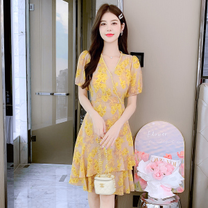 RM18335#V领钉黄色碎花连衣裙女收腰显瘦气质中长款裙子茶歇