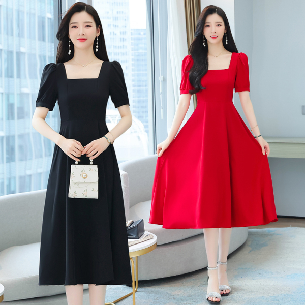 RM16881#红色连衣裙女2023夏装新款方领法式复古气质泡泡袖订婚裙