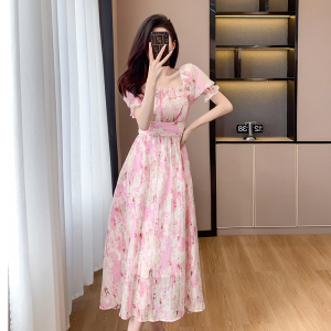 RM23936#粉色碎花泡泡袖连衣裙夏装温柔公主裙法式方领气质连衣裙