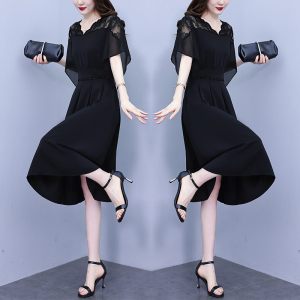 RM18222#大码女装2023年夏季新款气质时尚遮肚显瘦蕾丝钉珠V领连衣裙