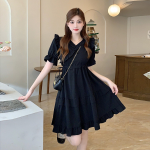 RM17967#法式v领连衣裙女夏季新款设计感小众气质赫本风小黑裙