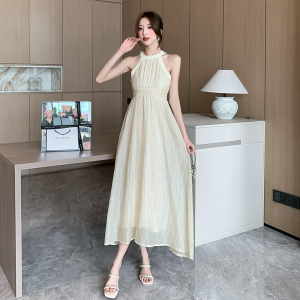 TR44724# 法式温柔风气质无袖挂脖连衣裙女高腰显瘦仙女裙子中长款 服装批发女装批发服饰货源