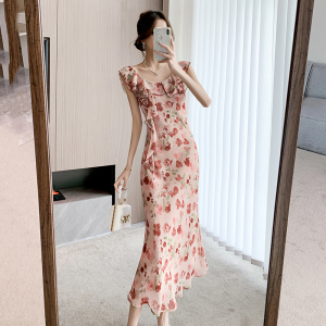 RM17531#法式荷叶边大花朵连衣裙女夏季新款显白纯欲度假裙子