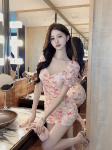 Off shoulder floral dress for women， new summer dress， holiday hot girl， slim fit