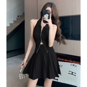 TR42808# 夏季小众设计感时尚翻领挂脖露背无袖背心针织百褶半身裙套装