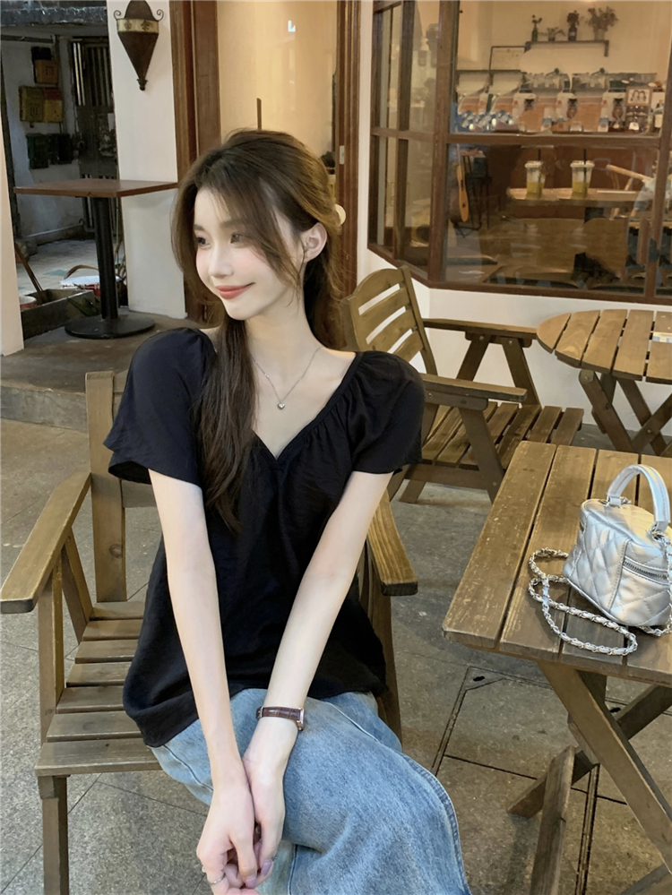 !  Korean style simple and gentle temperament v-neck pleated small shirt women's all-match loose and thin short-sleeved top