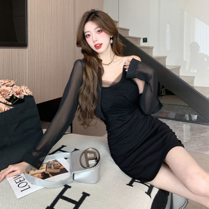 TR43270# 吊带连衣裙女夏季纯欲收腰网纱包臀裙+防晒开衫衬衫时尚两件套秋 服装批发女装批发服饰货源