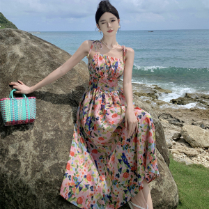 RM21665#茶歇法式一字肩连衣裙女夏季2023新款复古油画印花裙子质感高级感