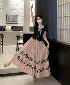 RM19513#大码法式蝴蝶结短款泡泡短袖衬衫+高腰显瘦长款百褶半身裙