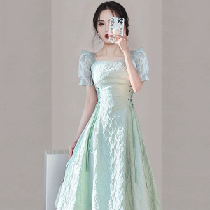 RM19563#夏季新款女装茶歇法式收腰显瘦气质女神范轻熟风系带连衣裙