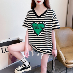 RM19684#夏装韩版宽松V领条纹爱心印花简约大码短袖T恤女