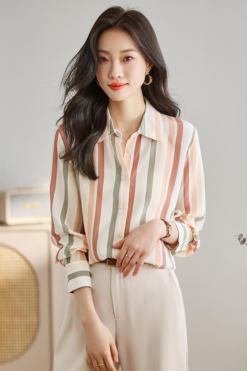 實拍 條紋襯衫上衣女長袖2026春秋設計感小眾復古緞面襯衣女顯瘦
