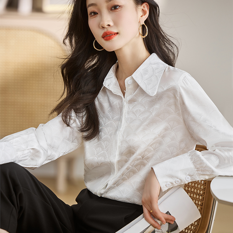 實拍法式高級感緞面襯衫女26春新款時尚洋氣爆款小衫垂感長袖上衣