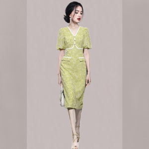 RM19615#夏新款韩版V领灯笼袖重工钉珠装饰修身显瘦中长款通勤蕾丝裙