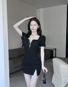 Short sleeve hip wrap dress High elastic cotton Little black dress