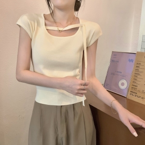 TR43519# 夏季韩版修身气质方领条纹系带设计感针织短袖女上衣服装批发女装批发服饰货源