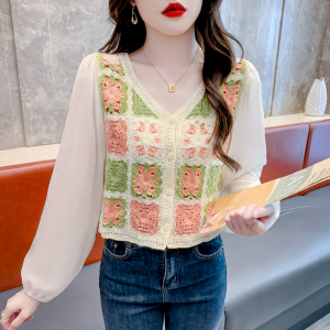 RM20723#复古拼色早秋格子花朵镂空针织拼接长袖韩版设计感泡泡袖甜美上衣