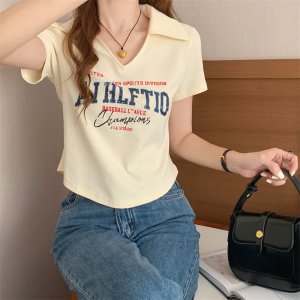 RM20669#闲适日常V领显瘦上衣夏季polo领印花正肩女t恤