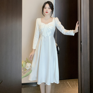 RM21091#轻婚纱长袖登记红色法式礼服个子伴娘服订婚连衣裙