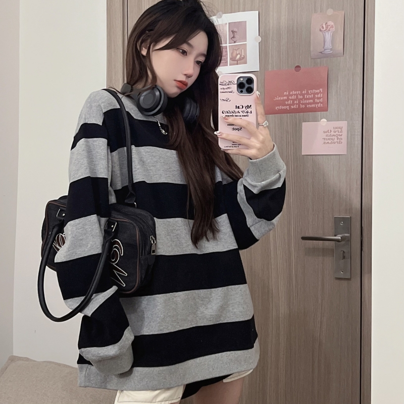 2023 new autumn clothing Korean style retro striped sweater women's loose large version mid-length