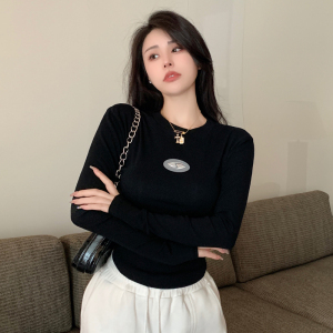 RM21136#小众设计感韩版长袖T恤纯欲风小心机上衣收腰弧形高腰打底衫
